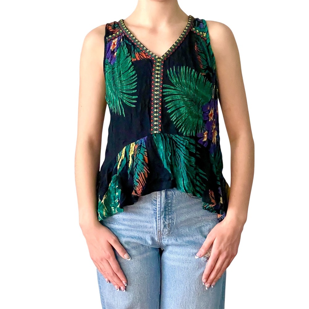 NWT Patrons of Peace Size XS Tropical Embroidered Ruffle Hem Boho Relaxed Top